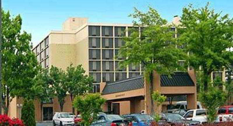 Ramada Plaza By Wyndham Atlanta Airport Hotel Eksteriør billede