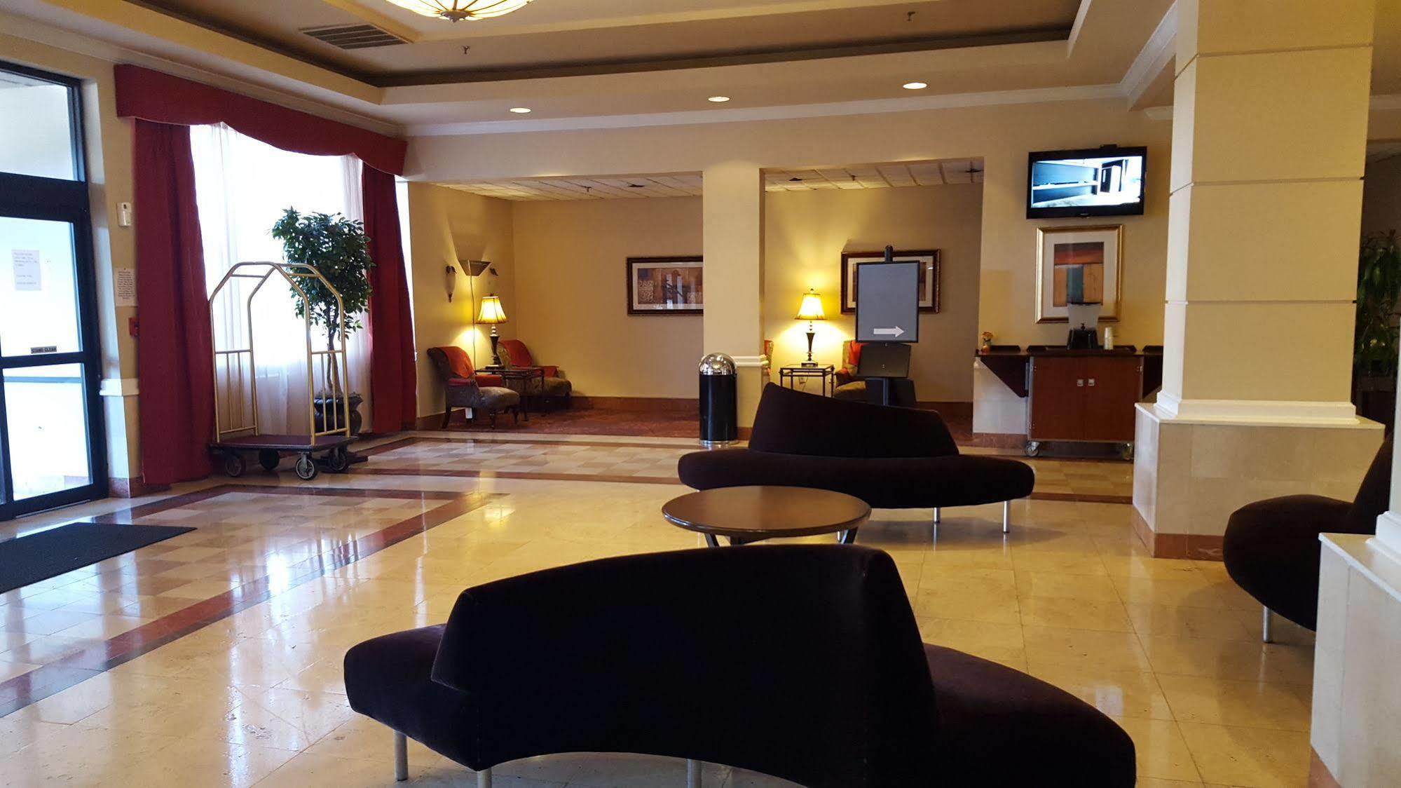 Ramada Plaza By Wyndham Atlanta Airport Hotel College Park Eksteriør billede