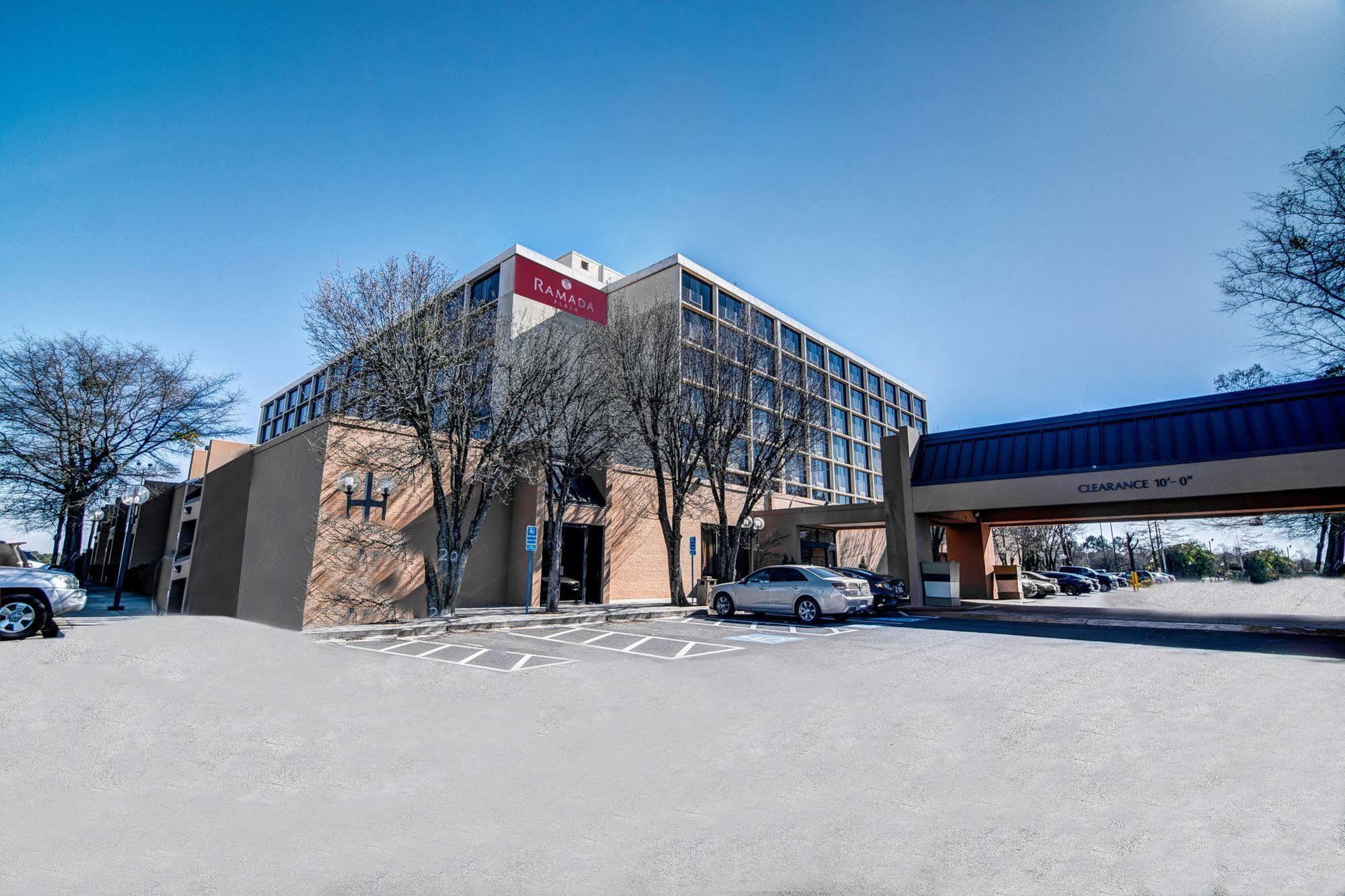 Ramada Plaza By Wyndham Atlanta Airport Hotel College Park Eksteriør billede